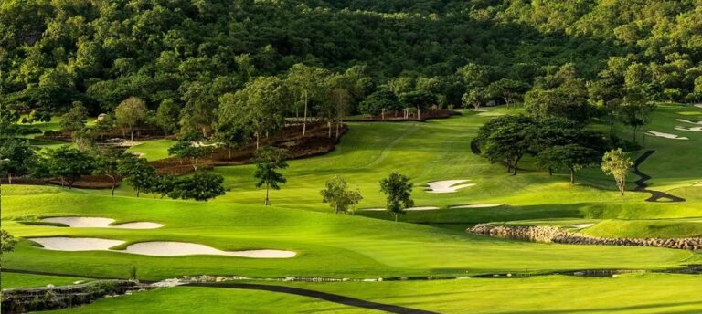 Black Mountain Golf Club