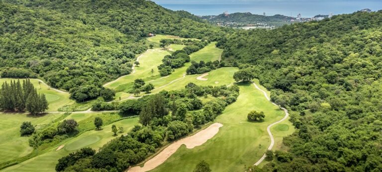 Pineapple Valley Golf Club