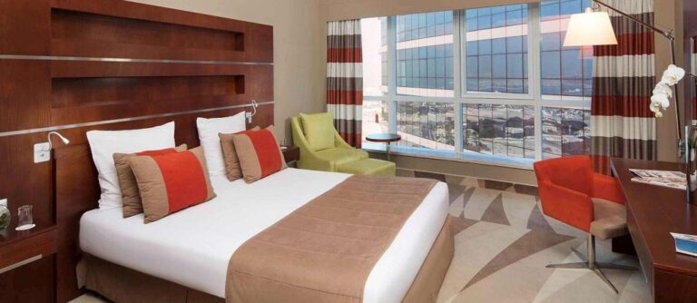 Novotel Al Barsha 4*