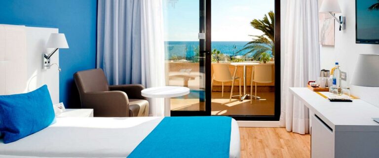 Hotel Grand Teguise Playa 4*