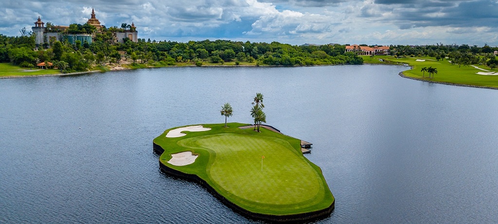 Amata Spring Country Club