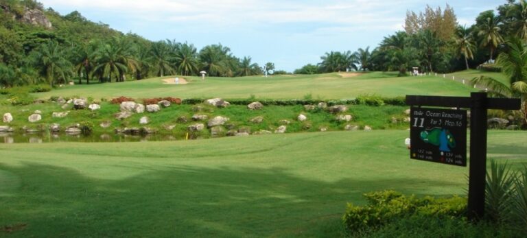 Palm Hills Golf Resort & Country Club