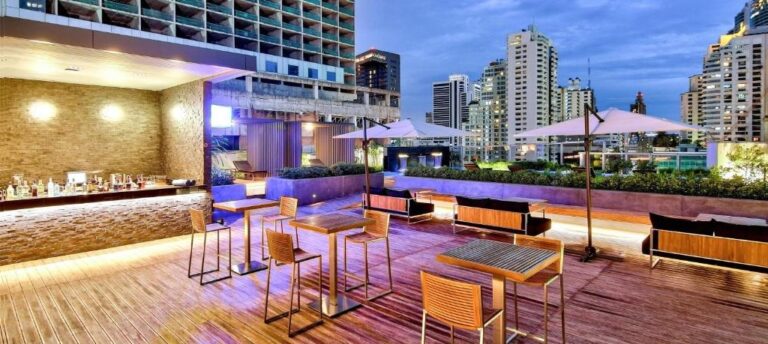 Radisson Blu Hotel Bangkok 5*