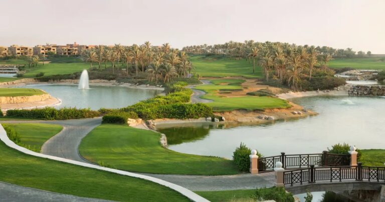 Katameya Dunes
